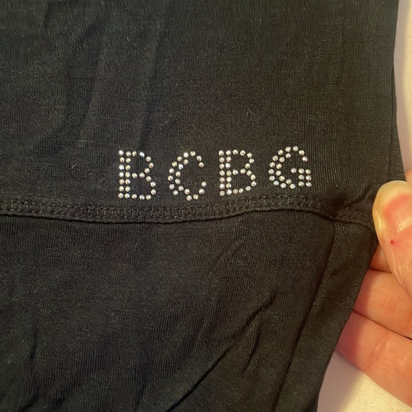 BCBG off the shoulder top - Picture 2 of 3